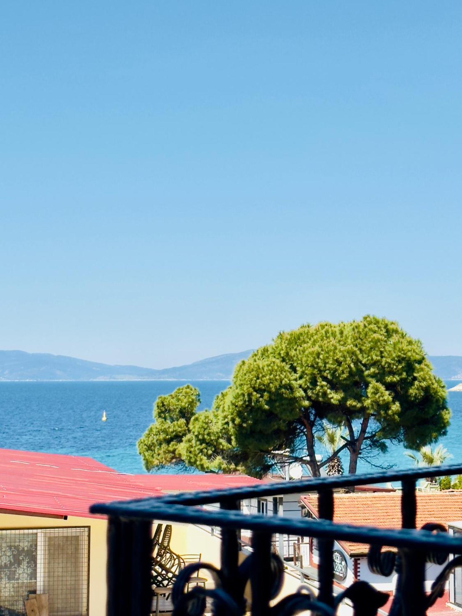 Rosy Kuşadası
